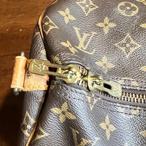 Louis Vuitton Monogram Keepall 55 Top Handle - Picture 16 of 16